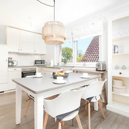 アパート 2 Seasons, Fantastic Four *