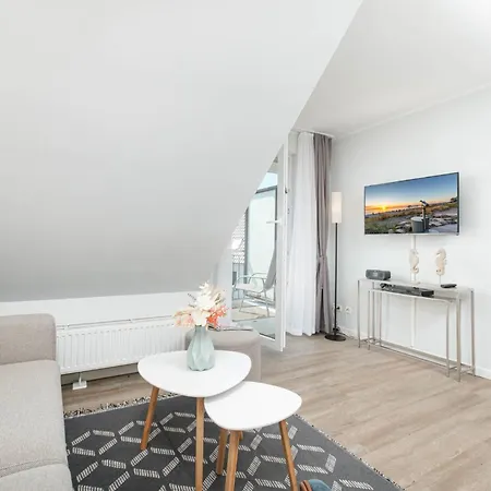 2 Seasons, Fantastic Four * ティメンドルファー・シュトラント