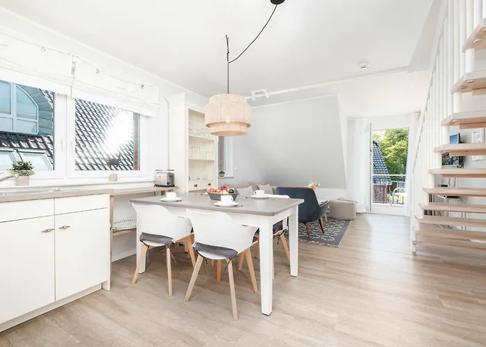 2 Seasons, Fantastic Four *